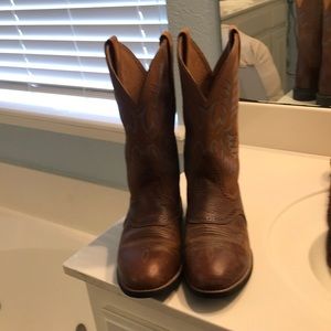 Ariat brown boots